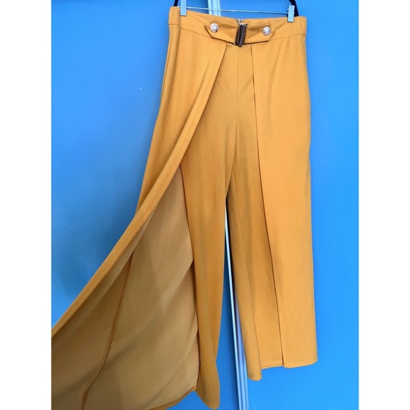 Yellow wide leg pants with front slits - Picture 2 of 2
